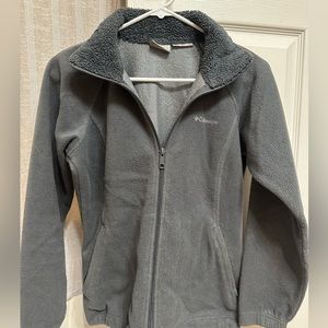 Used Columbia Xs grey